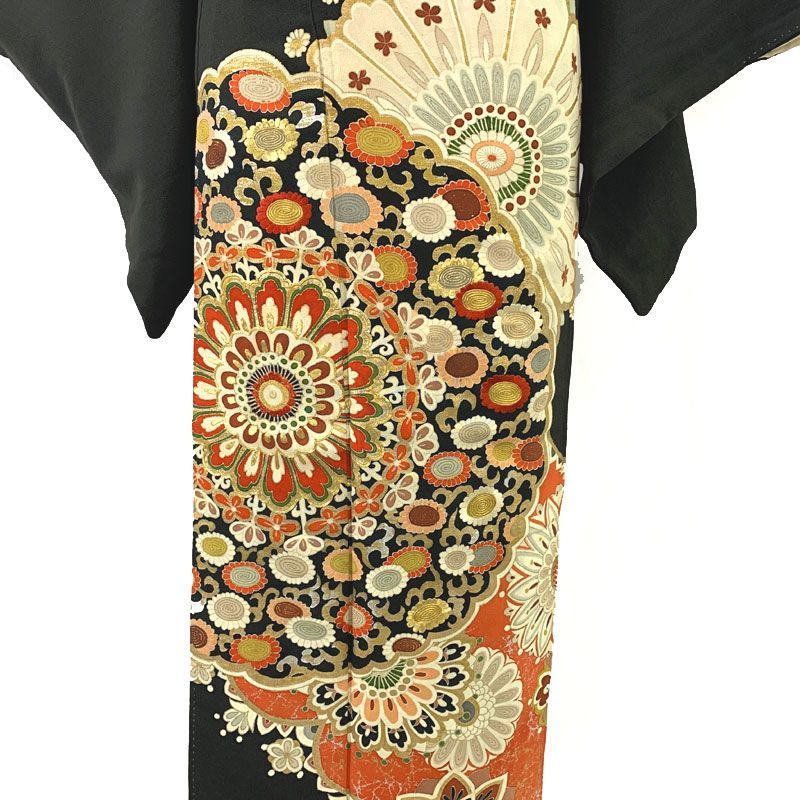 407aa40◇アンティーク着物 豪華！黒留袖 比翼 刺繍 宝相華