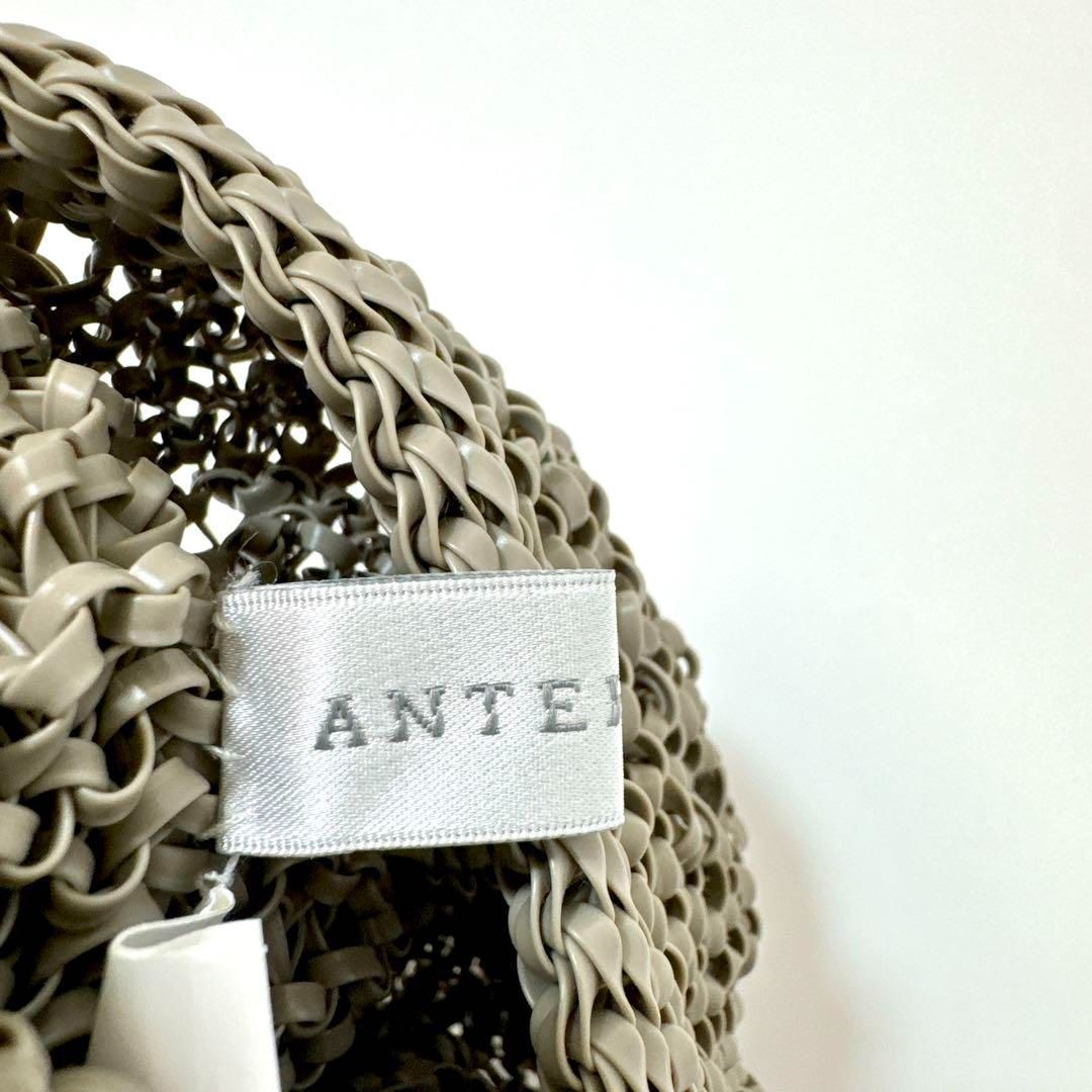 チェーンショルダー