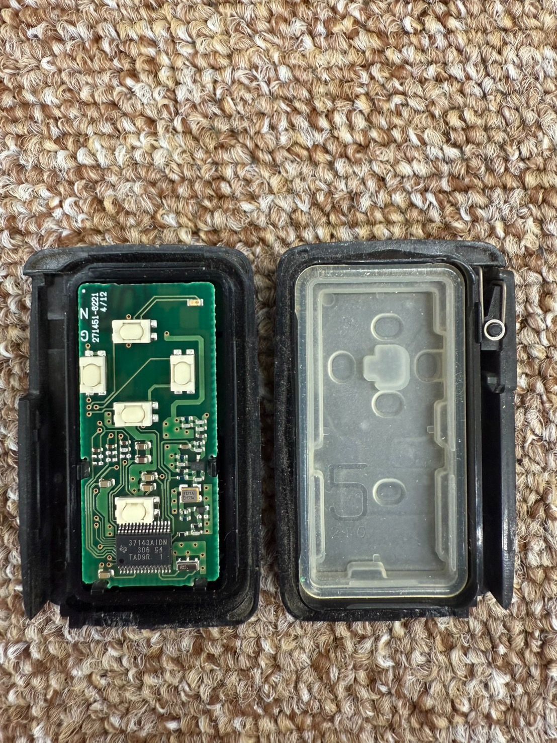 スマートキー トヨタ ヴェルファイア 5ボタン 271451-6221 - メルカリ