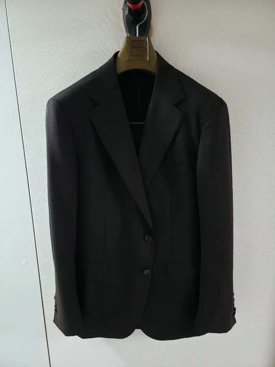 ソブリン ダークブラウン モヘア スーツ