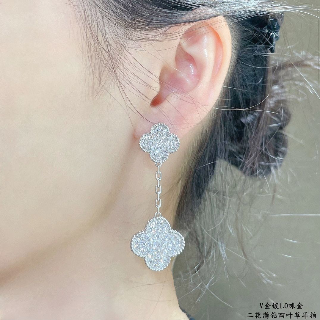 Van Cleef - Arpels アルハンブラ フルダイヤモンド ダブルフラワー イヤークリップ - モデル | ヴァン クリーフ - アーペル レディースジュエリー｜ ｜ -WTO輸入1