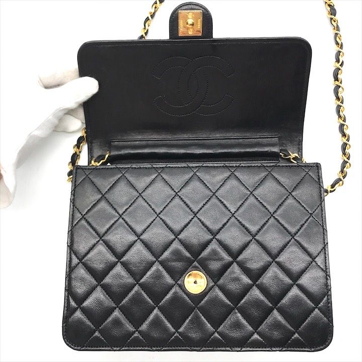 美品 CHANEL シャネル ココマーク マトラッセ ラムスキン プッシュ  