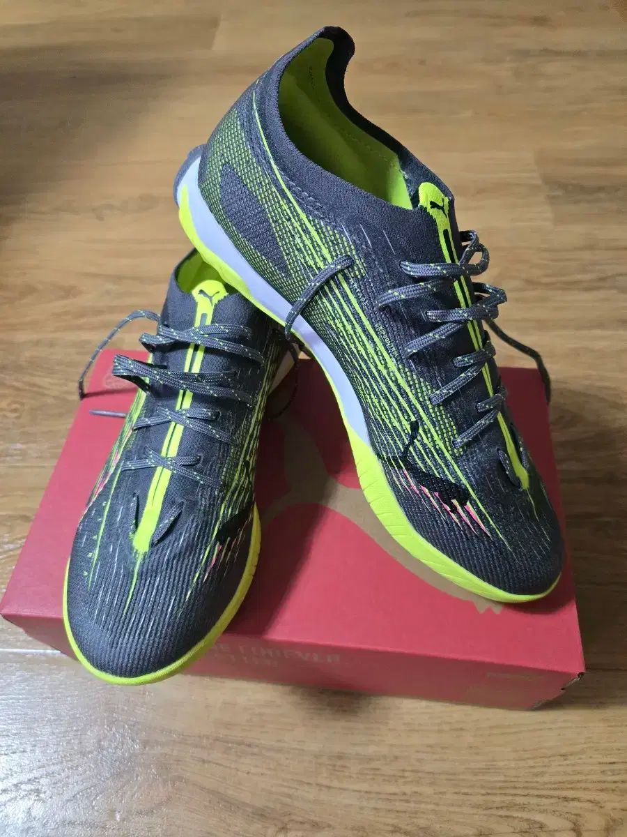 PUMA プーマ ウルトラ 5 プロ ケージ サッカーシューズ