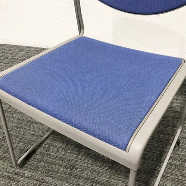 イトーキ コバルトブルー