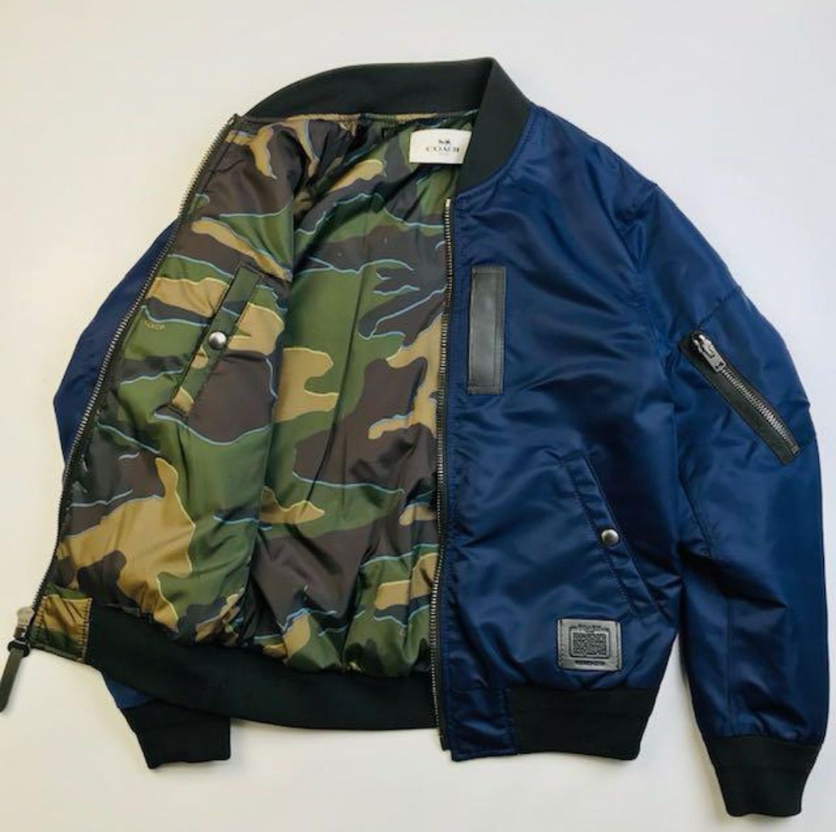 COACH★コーチ★MA-1★フライトジャケット★カモフラ★迷彩柄★M★ COACH COACH(コーチ)MA-1 カモフラ柄フライトジャケット コーチ MA-1