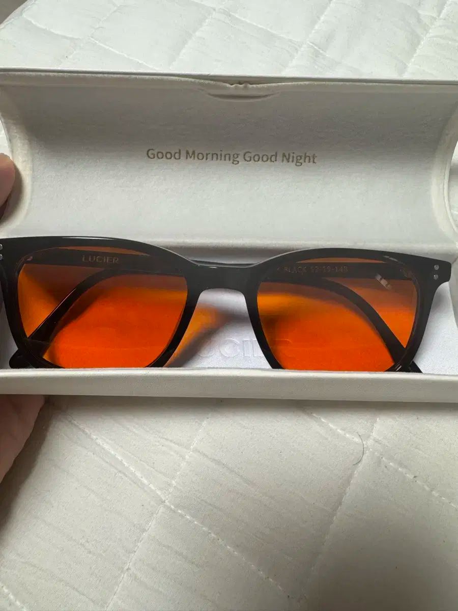 ルシエール ジャッキ ブラック ナイトレンズ (アスリート) メガネ