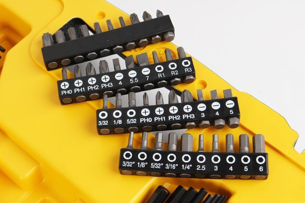 DEWALT メカニック ツール セット 184ピース DWMT45184 Drive DEWALT メカニック ツール セット 184ピース DWMT45184 Drive