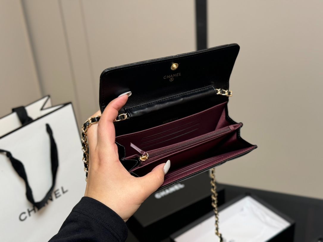 本日限定特価】シャネル チェーンウォレット 18.11cm フルレザー
