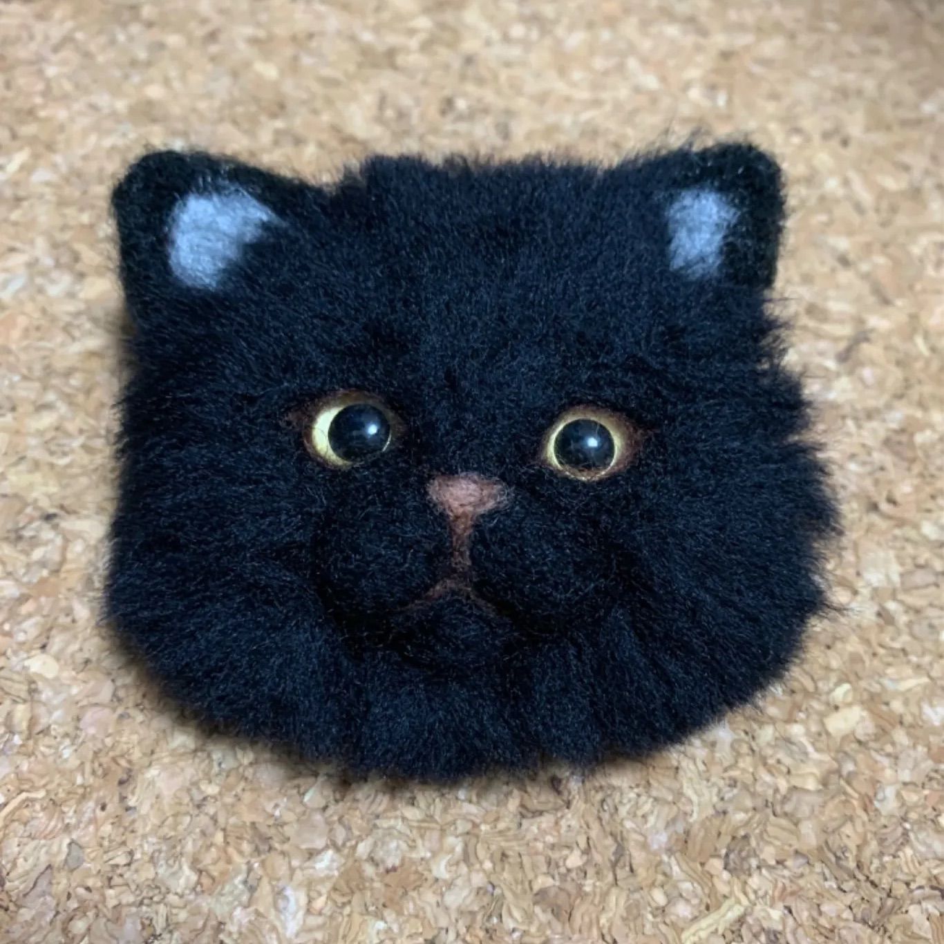 黒猫ブローチ 長毛猫 羊毛フェルト ハンドメイド - 猫家 - メルカリ