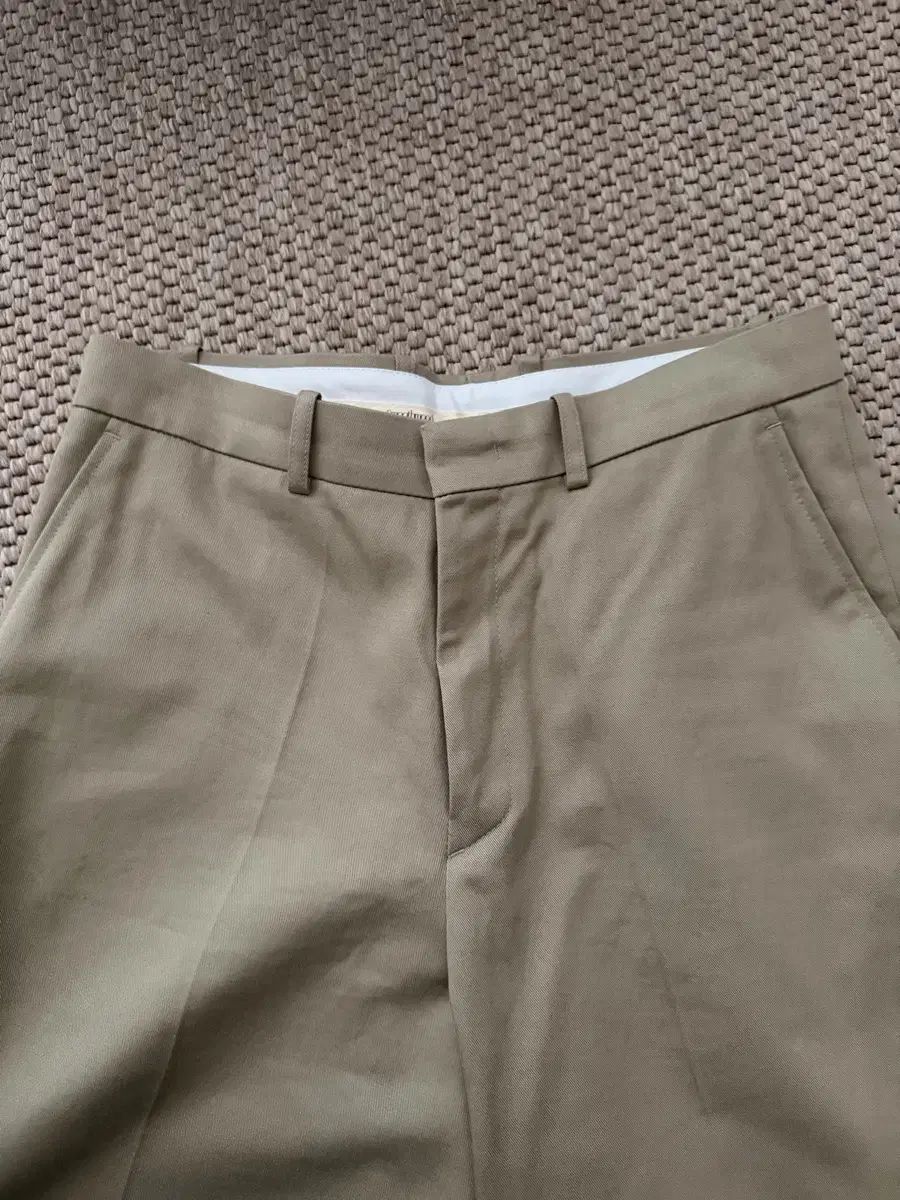 タグなし スムードムード チノパンツ カーキベージュ M