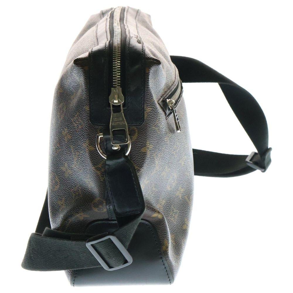 LOUIS VUITTON (ルイヴィトン) モノグラムマカサー トーレス