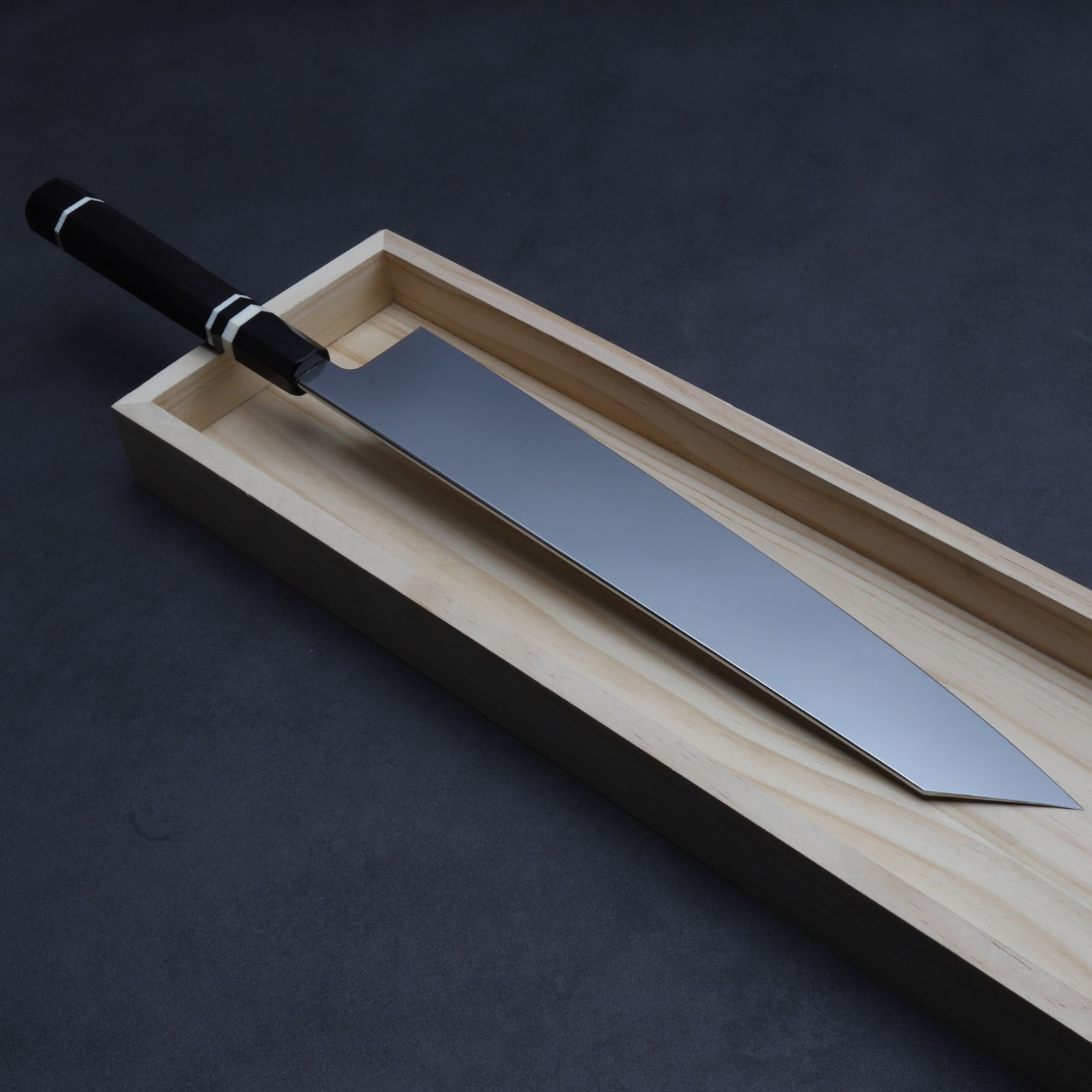 切付牛刀 両刃包丁 尺 刃渡り300mm 通常鏡面仕上げ 本刃付け 八角柄 和牛刀 洋包丁 刺身包丁