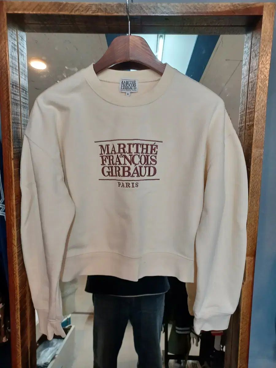 Marithe Francois Girbaud マリテフランソワジルボー クロップド トレーナー オートミール m