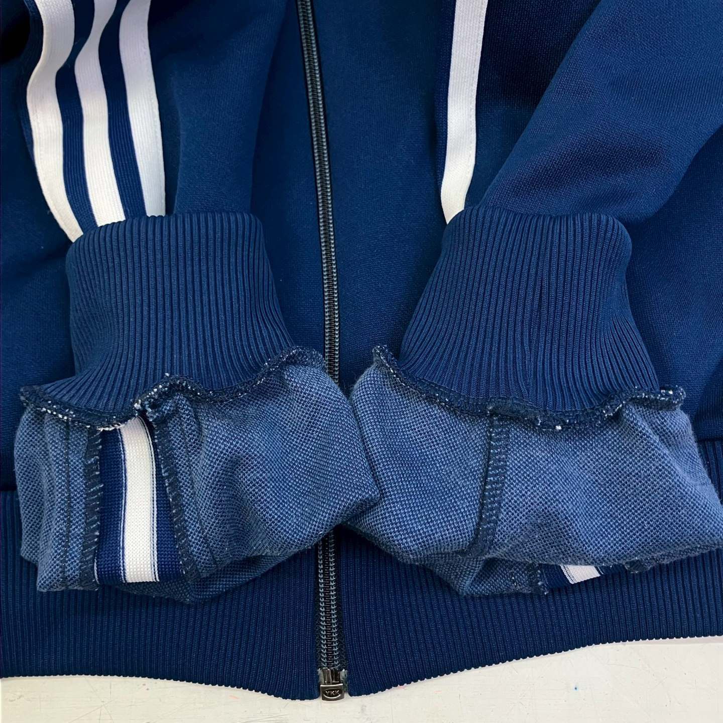 80s 好配色 アディダス デサント製 トラックジャケット ホワイト 紺 5号 01w-5157 アディダス adidas トラックジャケット 3号 70s 80s