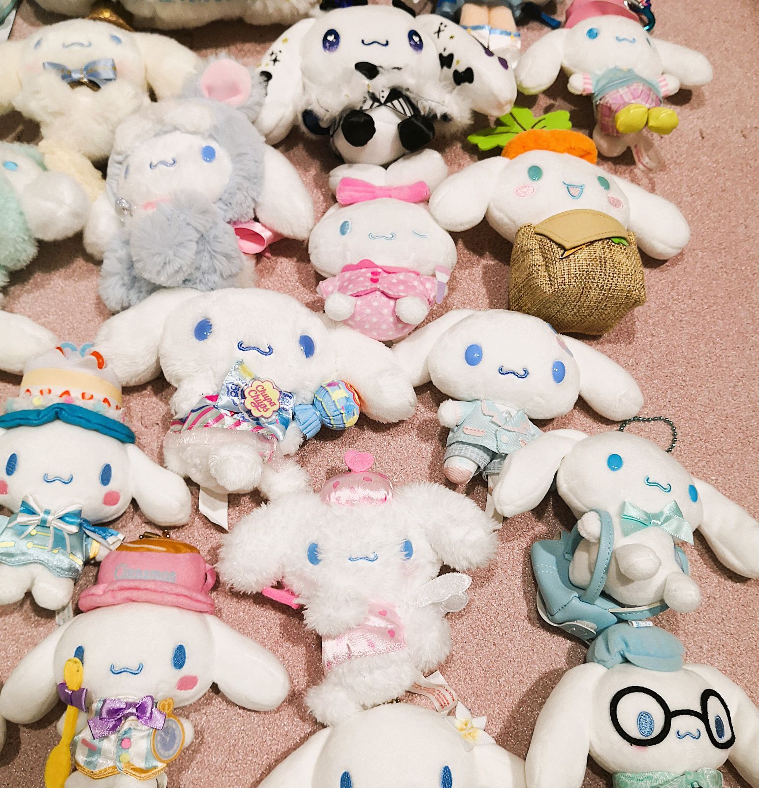 171 サンリオ シナモン シナモロール ぬいぐるみ マスコット