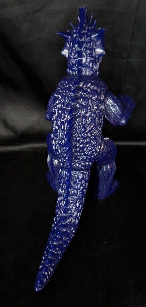 マルサン 世紀の大怪獣 バラン 350 紺色成型 未塗装 - メルカリ
