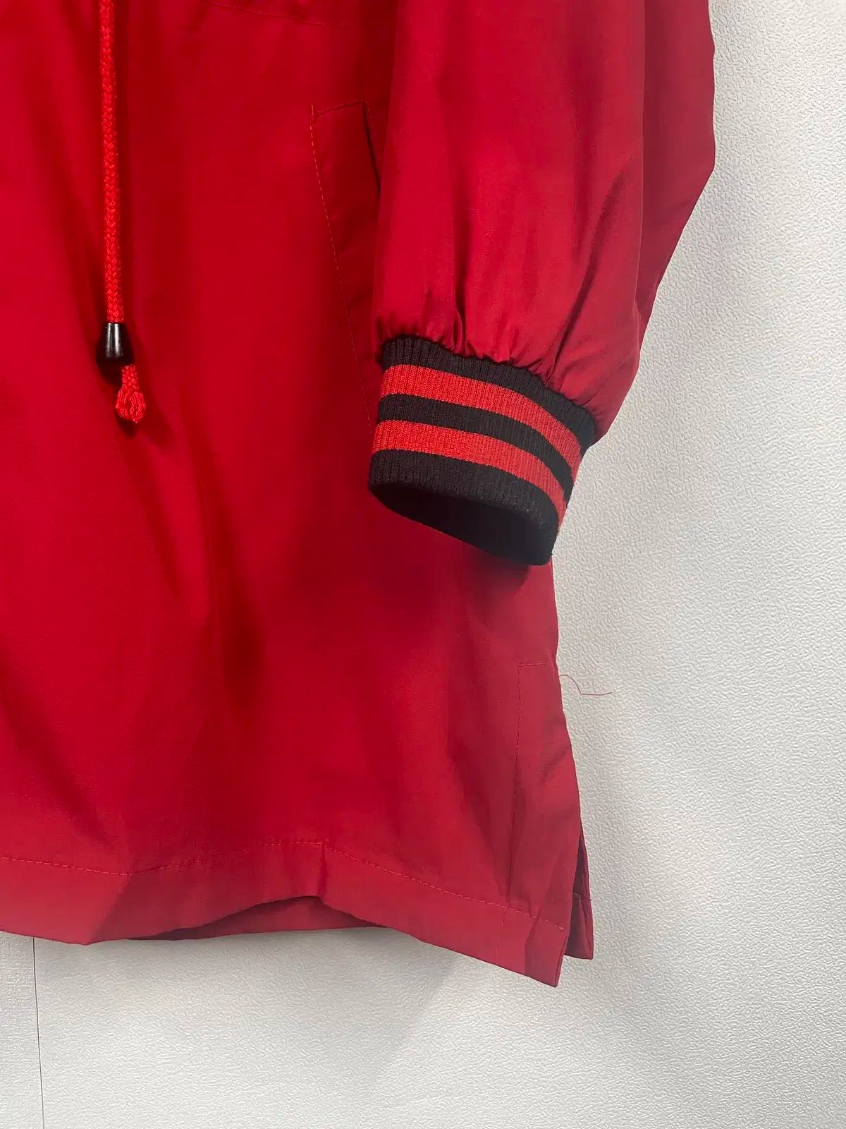 レイン フード ロング ウインドブレーカー ジャケット - レッド