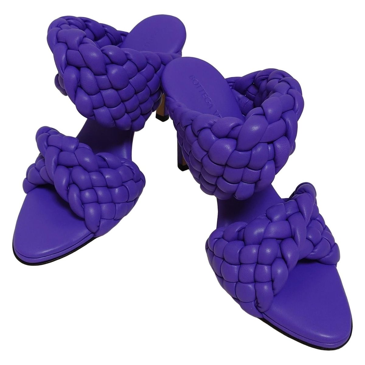 イントレチャート レザー