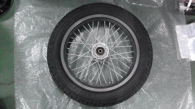 正Dトラッカー250ホイール前後セット 【沖縄県那覇市で直接受け取り限定】 正Dトラッカー250ホイール前後セット 【沖縄県那覇市で直接受け取り