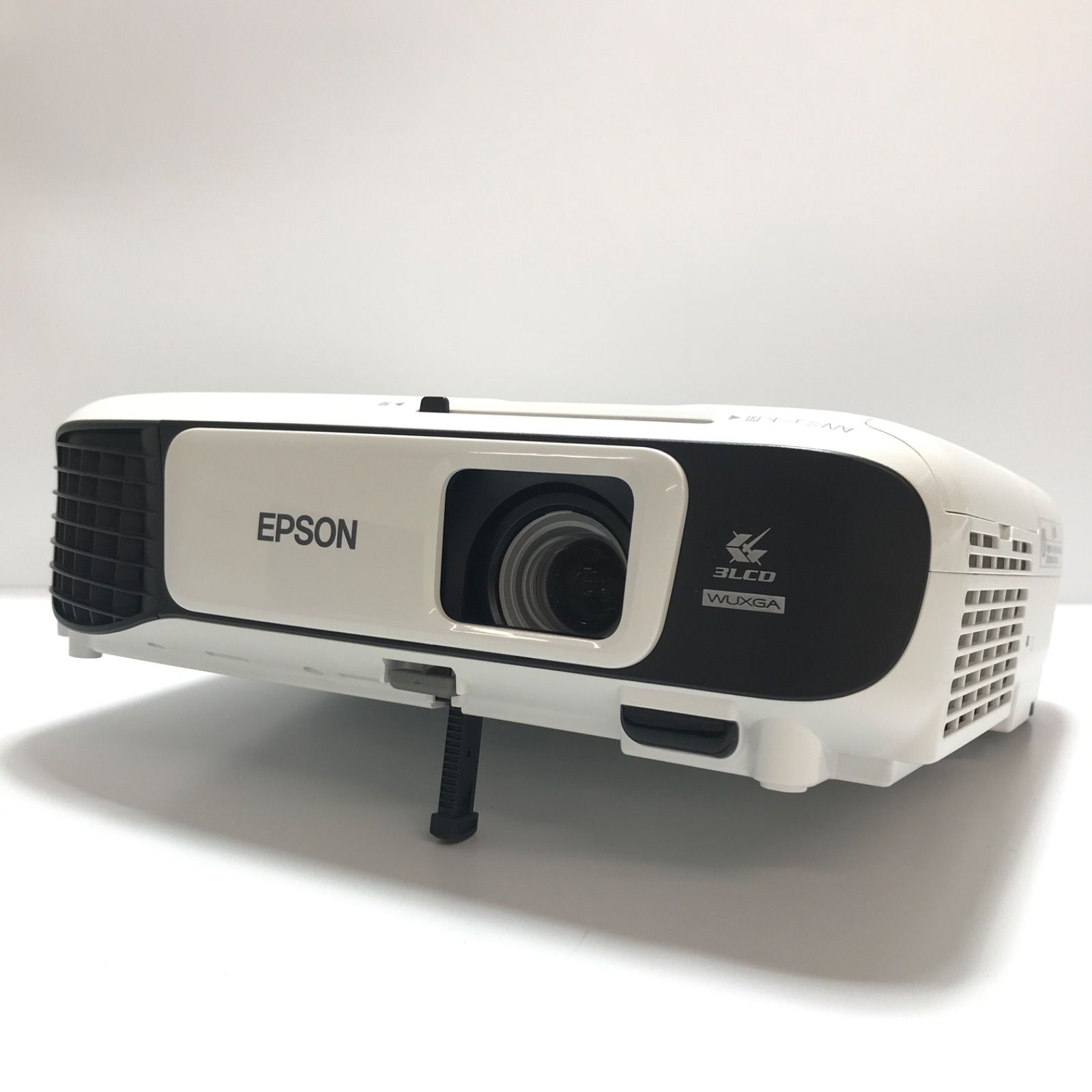 美品EPSON EB-U42 プロジェクター