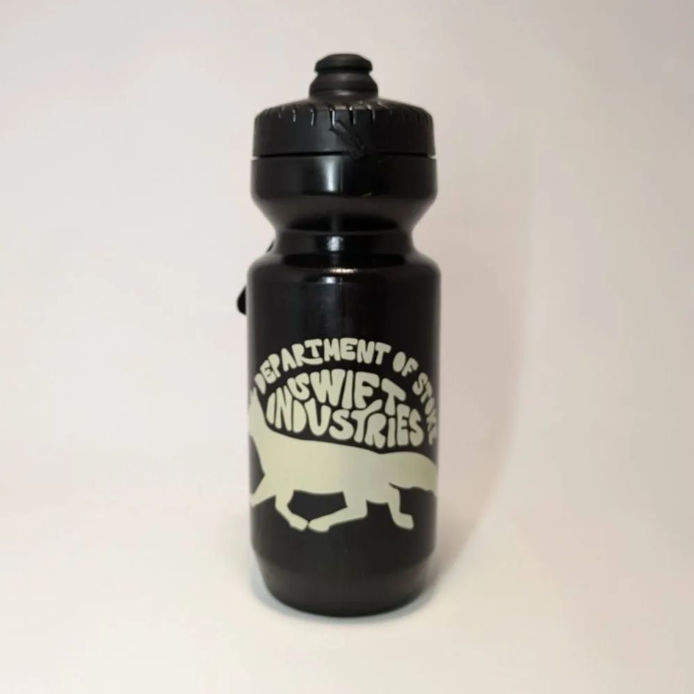 【新品未使用】SWIFT INDUSTRIES Department of Stoke Water Bottle(Black)