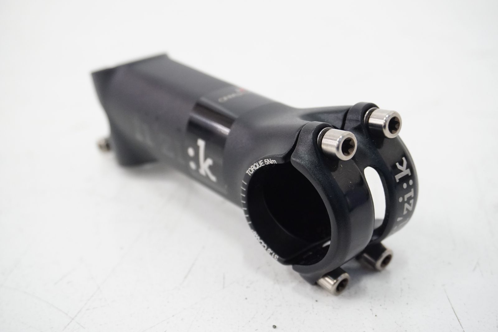 ステム　フィジーク CYRANO R1 アルミ 90mm　黒 FIZIK Cyrano R1 STEM(フィジーク シラノ ステム） | TWOPEDAL