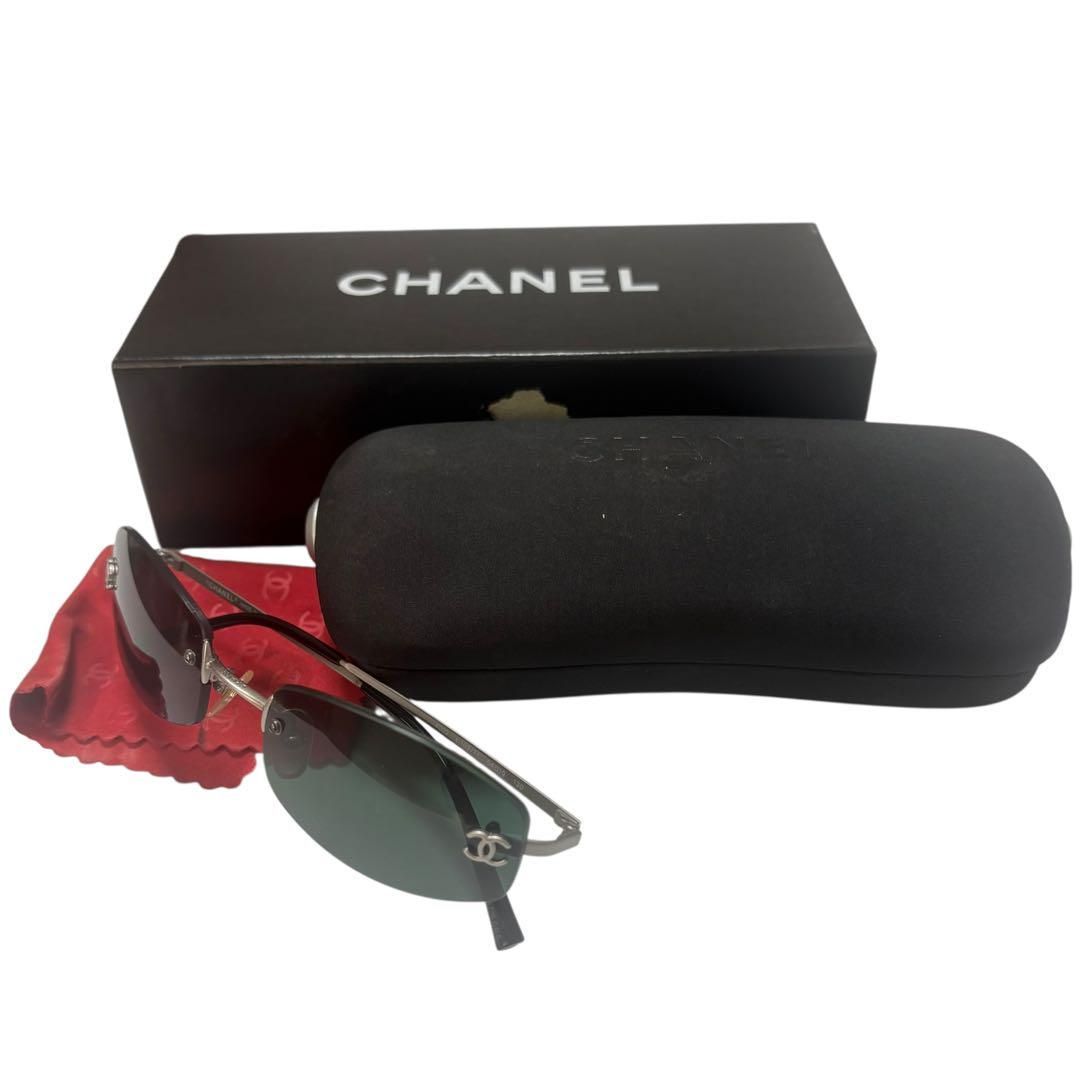 美品 CHANEL シャネル サングラス ココマーク 4002 リムレス