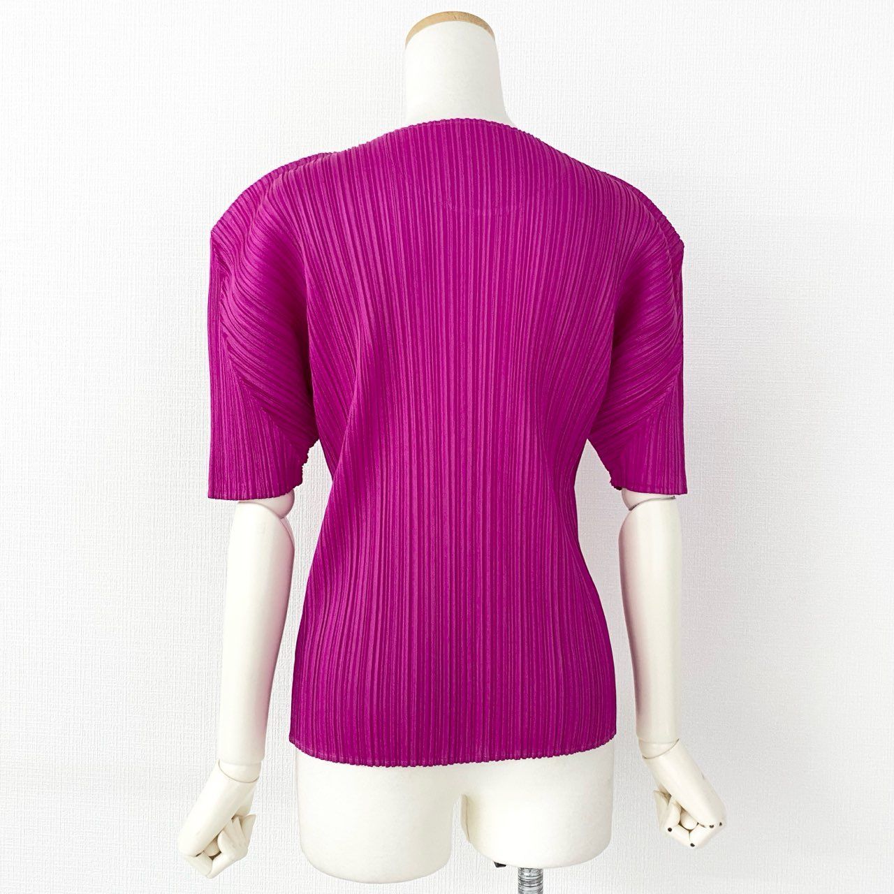 PLEATS PLEASE ISSEY MIYAKE 半袖トップス ピンクpleats please半袖