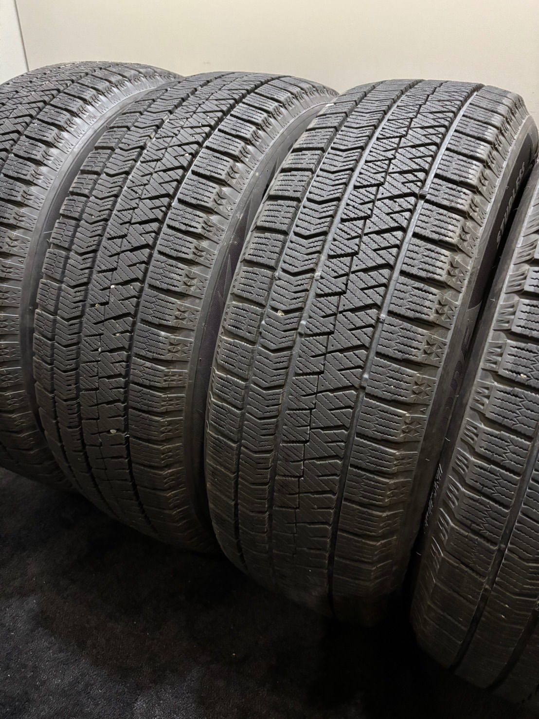 4本2021年中古ブリヂストンNEXTRY 215/60R17 96H ブリヂストン [1本