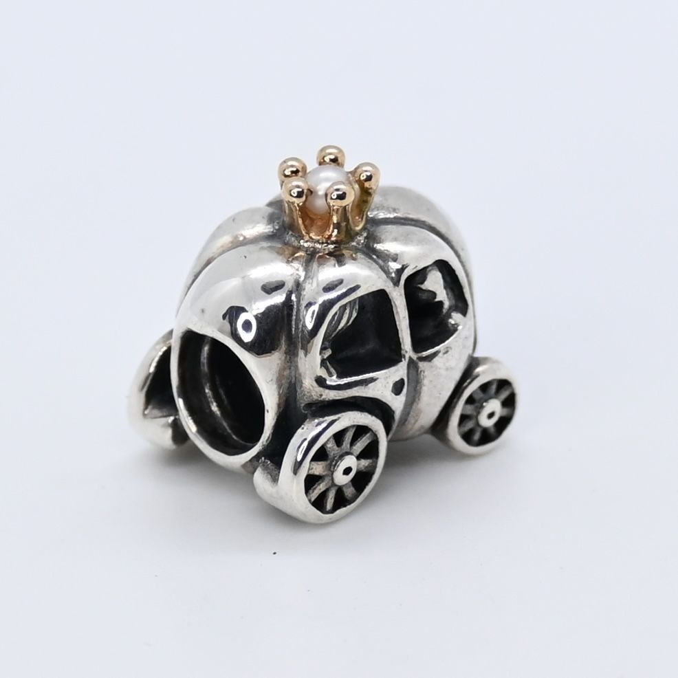 研磨済 PANDORA ロイヤルキャリッジ チャーム 14k g パール silver925 パンドラ シルバー925
