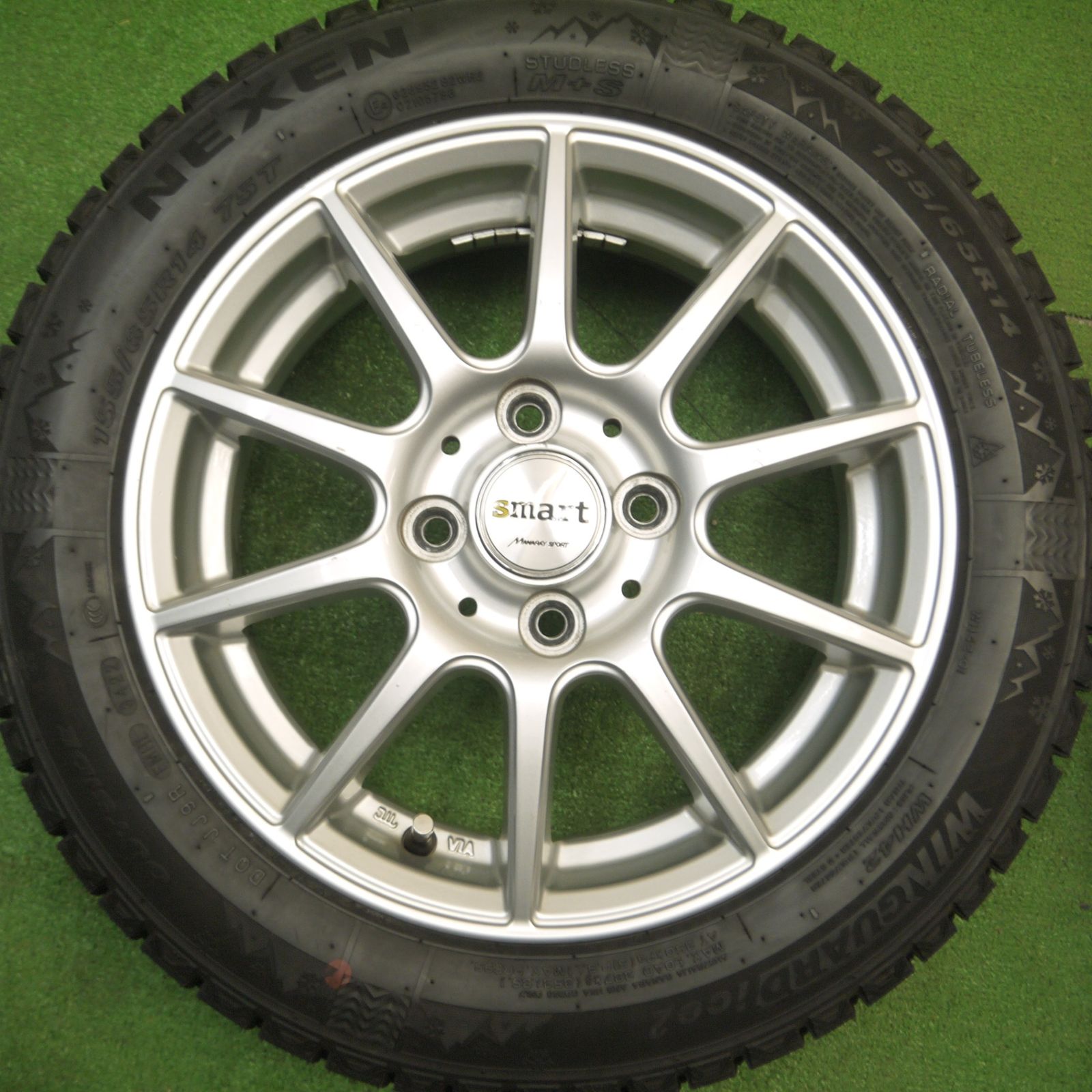 PIAA クロスマスター　15インチ 送料無料] バリ溝！22年！9.5分☆スタッドレス 155/65R14