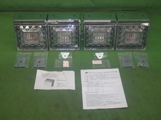 デコトラ　JBテール　新品未使用 未使用】デコトラ JB 角型 LED テールランプ 2連 左右 - メルカリ