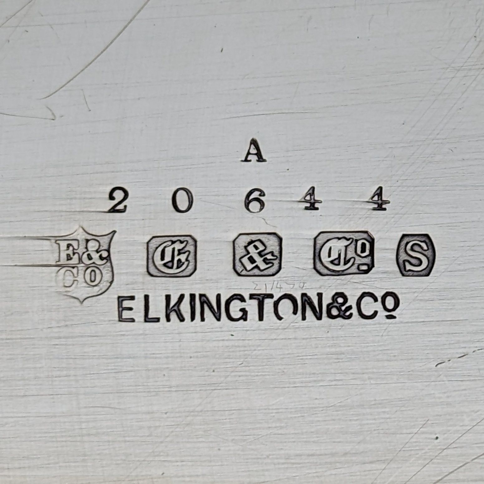 1904年 英国アンティーク シルバープレート製 オーバル型 エントレーディッシュ Elkington 1904年 英国アンティーク シルバープレート製 オーバル型 エン
