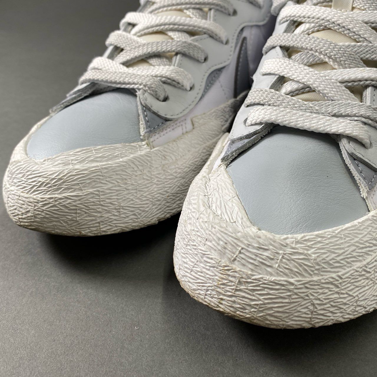 9e18 NIKE Sacai ナイキ サカイ コラボ BLAZER MID WHITE / WOLF GREY 