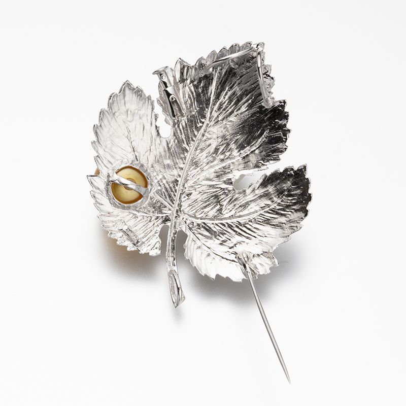 白蝶パールブローチ 金色 12.0mm 真珠 パール 冠婚葬祭 ギフト