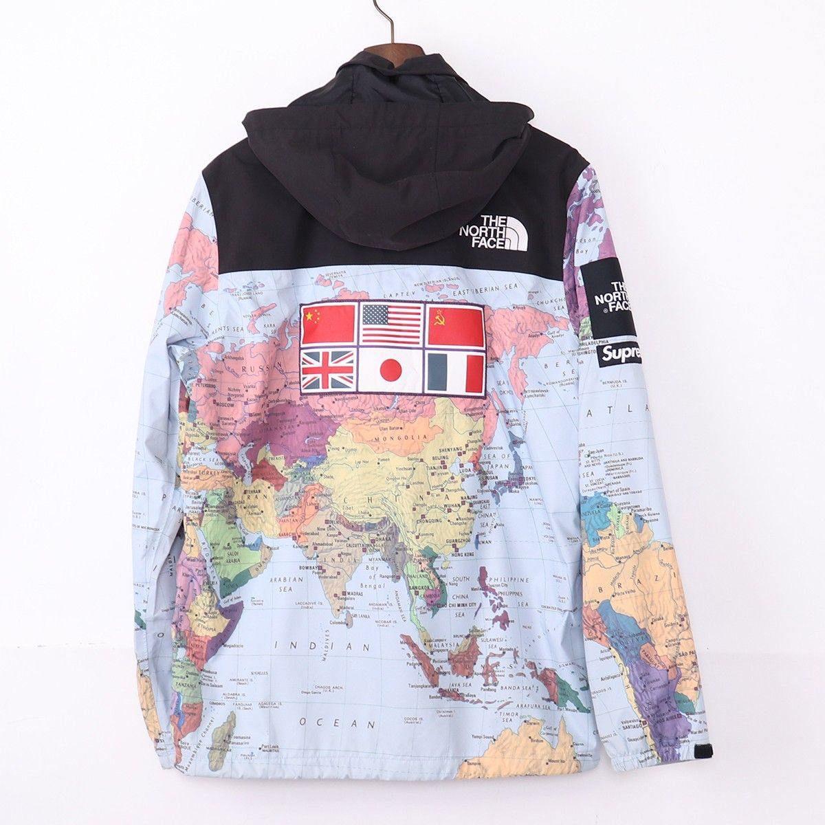 Supreme × THE NORTH FACE コーチジャケット - メルカリ