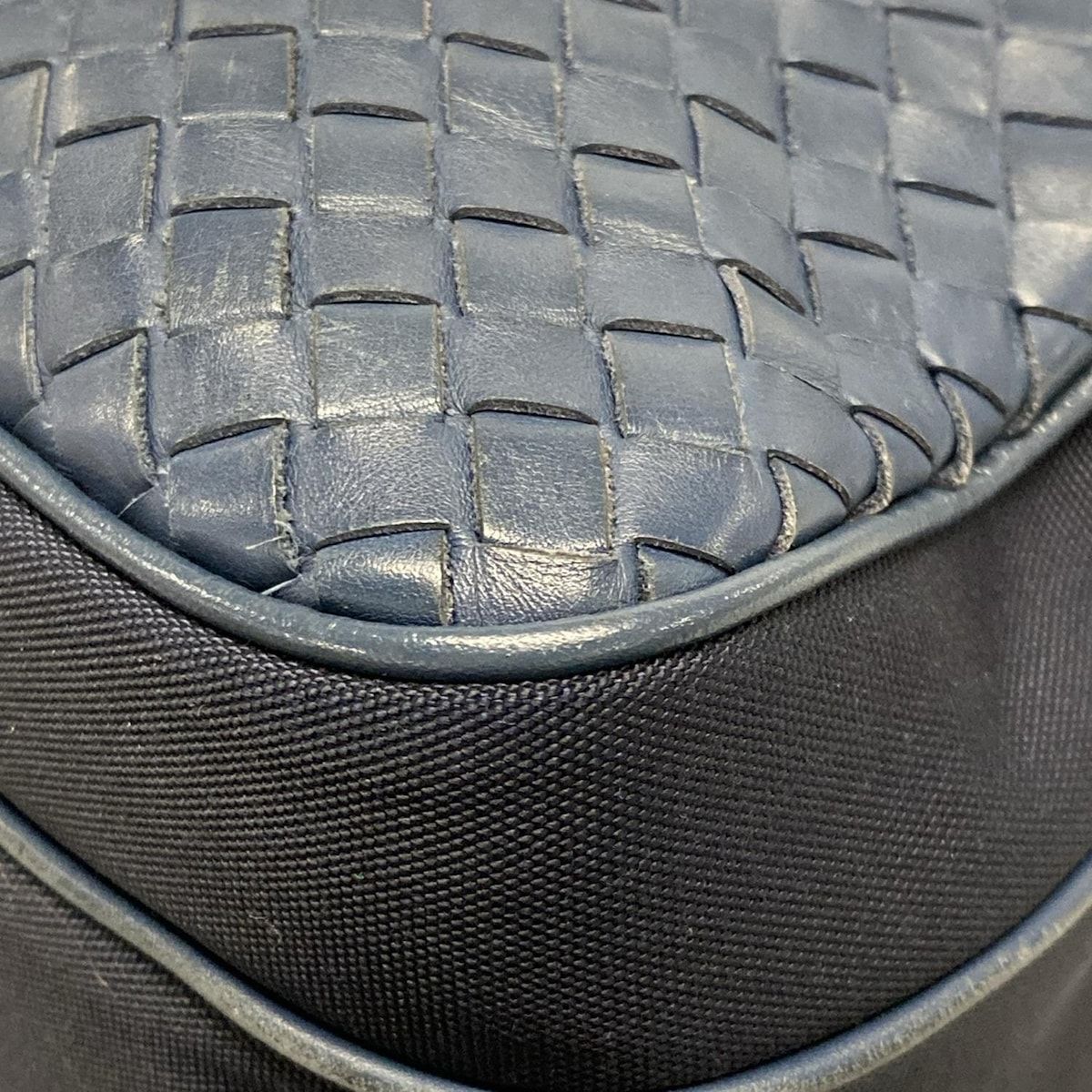 ショルダーバッグ イントレチャート