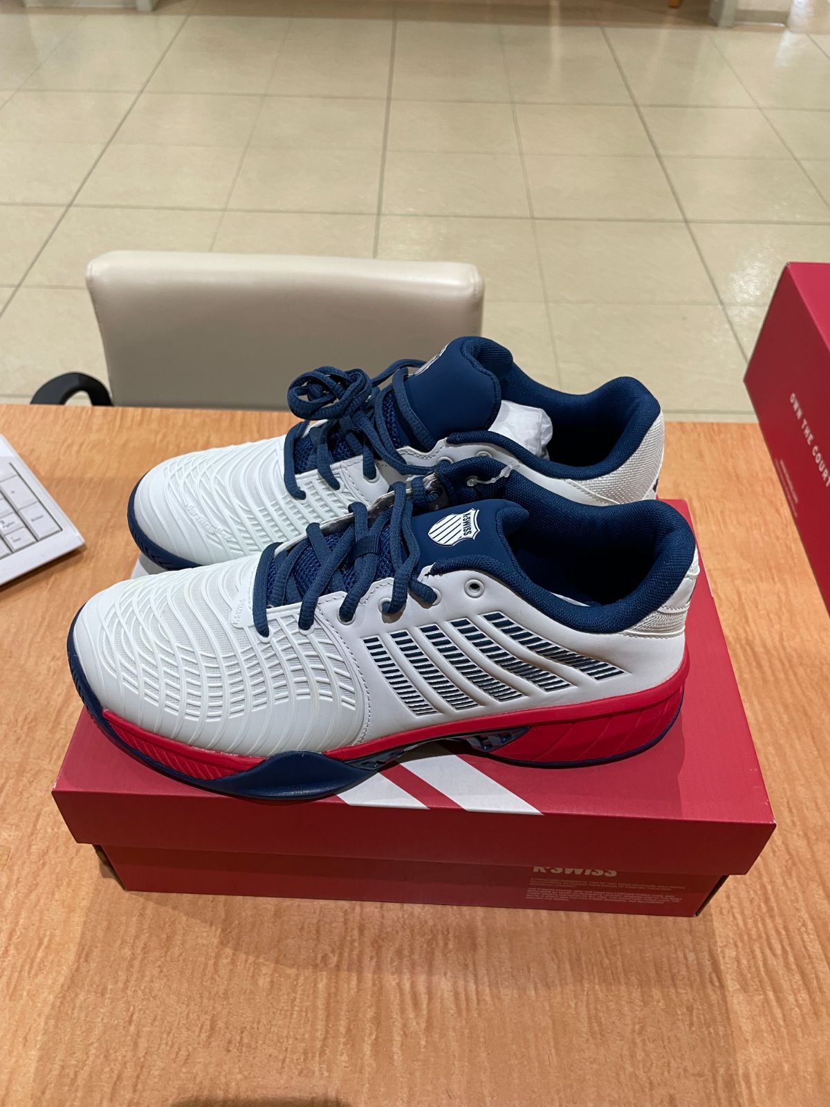 テニスシューズ K-SWISS ULTRA SHOT 4 CLAY テニスシューズ K-SWISS