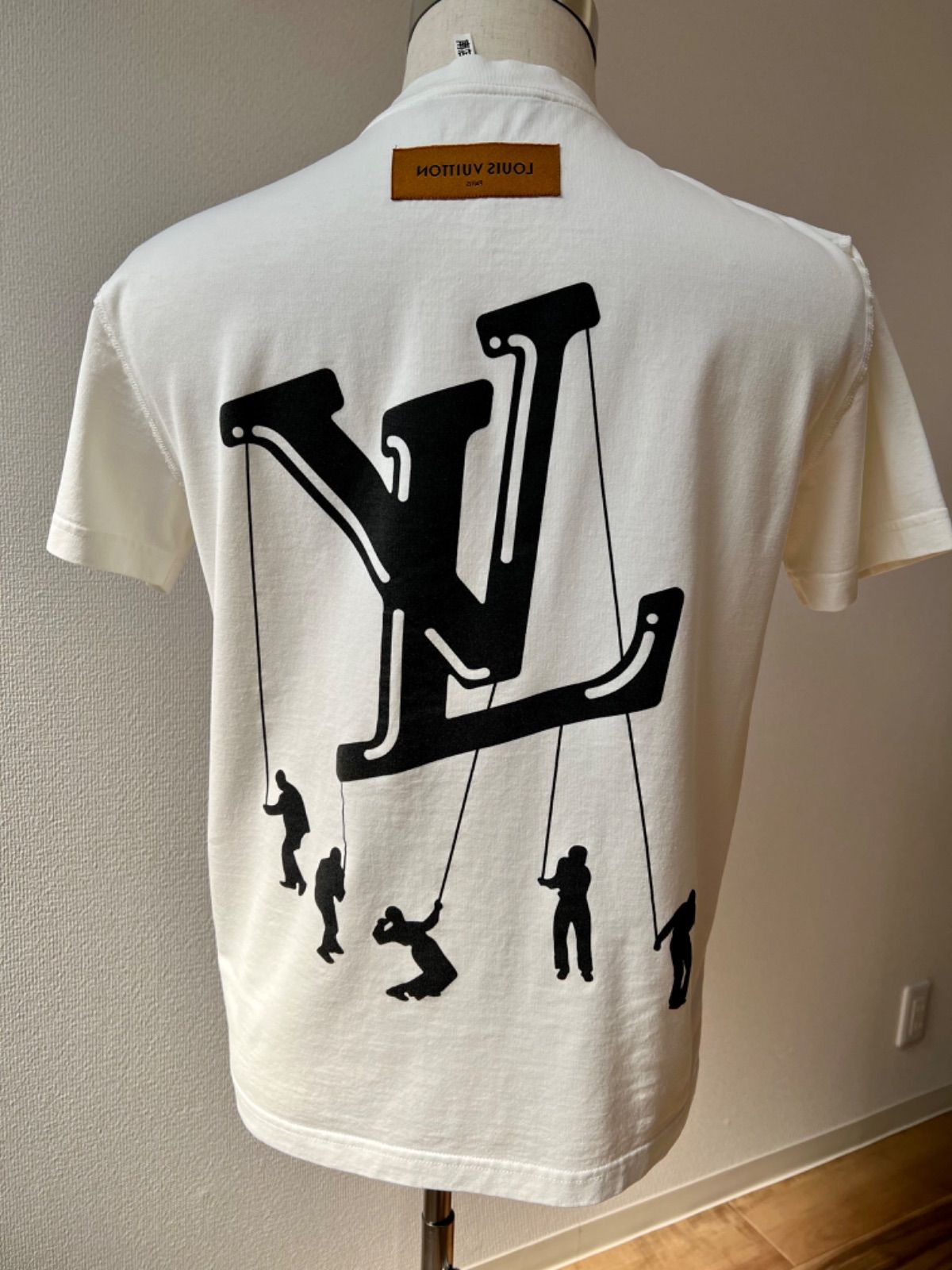 お願いでしたLOUIS VUITTON★美品 フロウティングLV 半袖 Tシャツ Ｓ