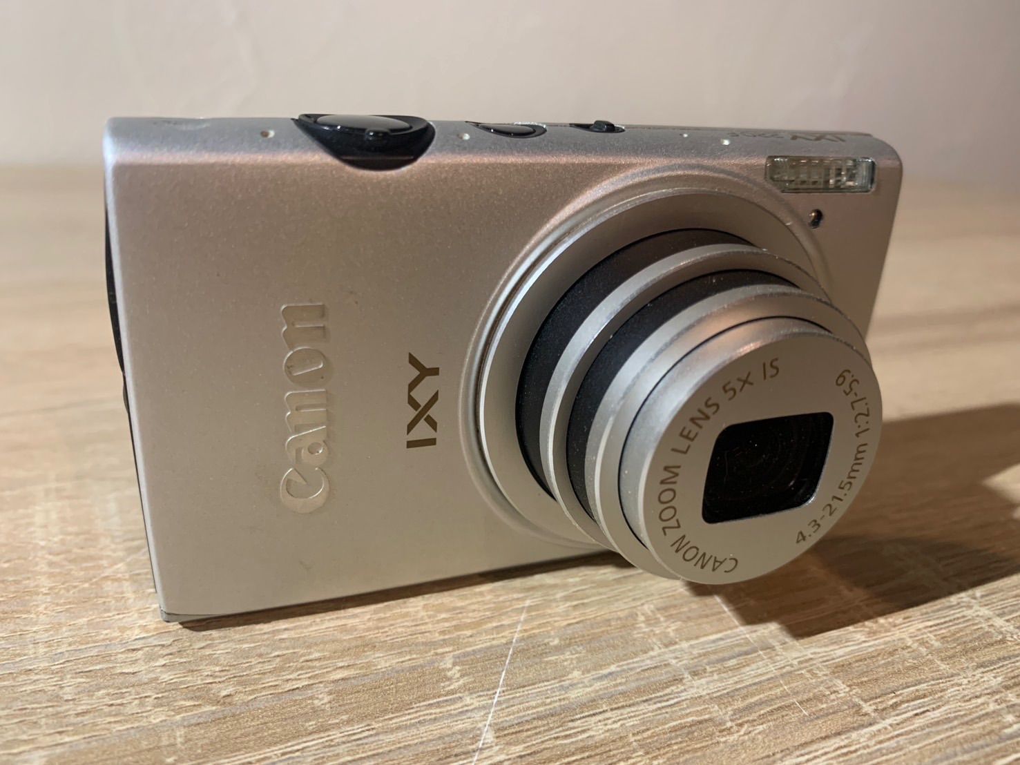 5622 Canon IXY シルバー デジカメ 220F - メルカリ