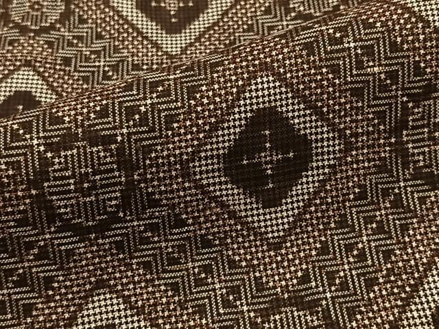 平和屋着物○本場大島紬 龍郷柄 花菱吉祥文 正絹 逸品 未使用 CAAU1878yc