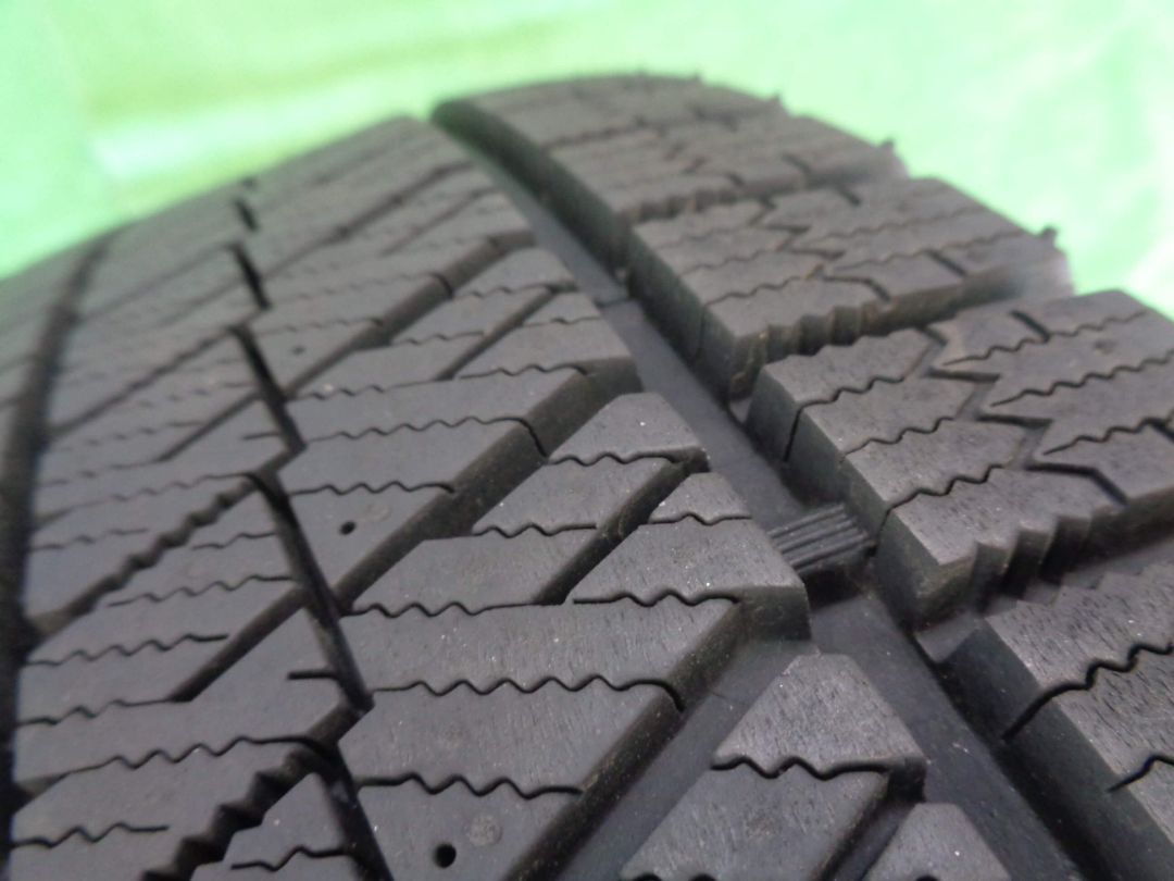 1台限定！30系アルファード純正 18インチ 235/50R18