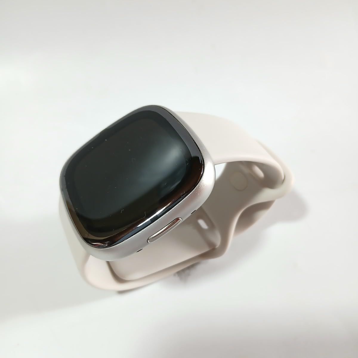 No.3813 Suica対応 Fitbit Sense 2スマートウォッチ ルナホワイト 6日間以上のバッテリーライフ|Alexa搭載|GPS搭載 FB521SRWT-FRCJK 日本正規品 Lunar White CHRISTIANNAURATH_COM_BR