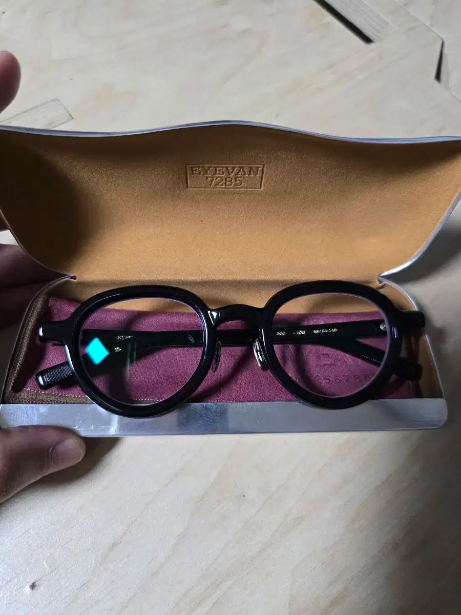 Eyevan イワン 24fw 362