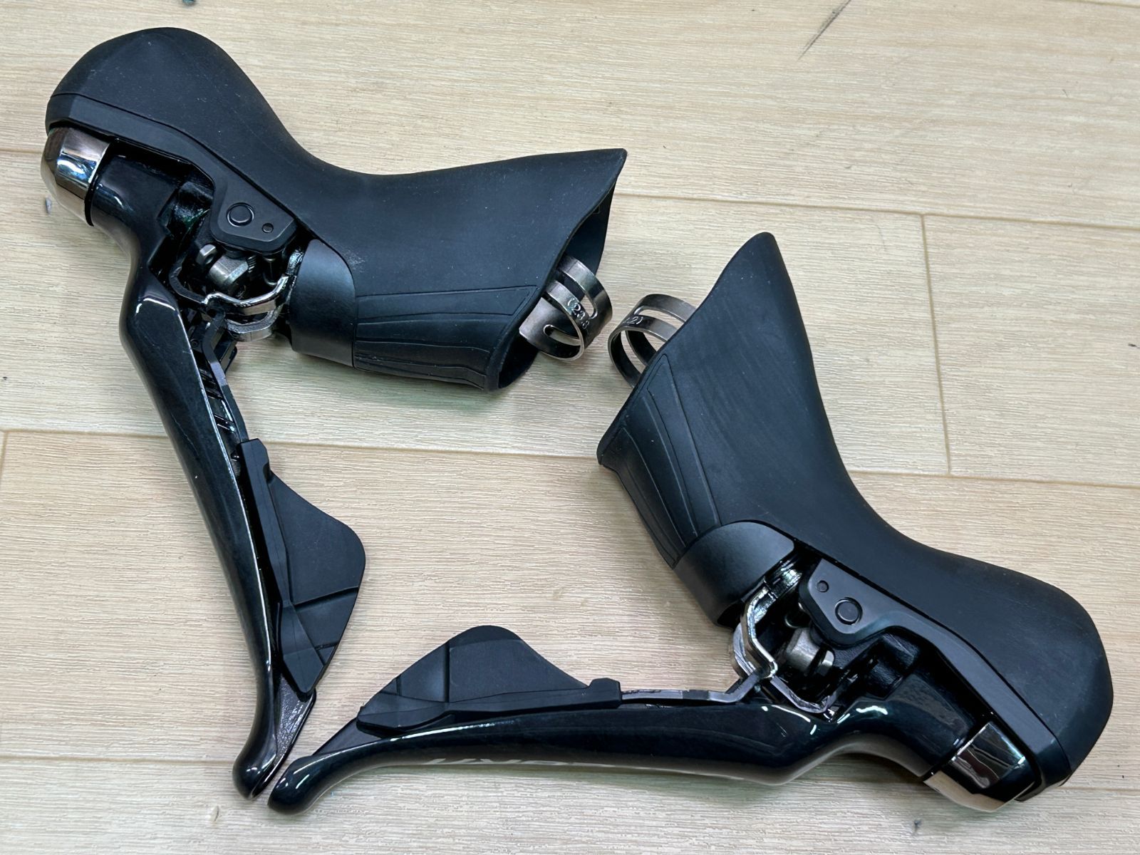 SHIMANO アルテグラ　ST-R8020 油圧ディスク　11s SHIMANO アルテグラ ST-R8020 油圧ディスク 11s Amazon.com