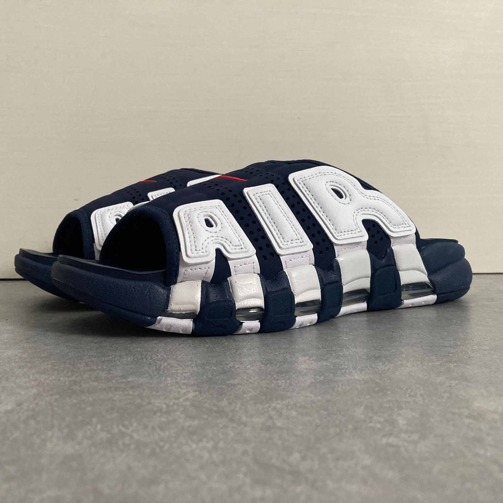 NIKE AIR モアテン スライド 28センチ ナイキ 28 エアモア アップ