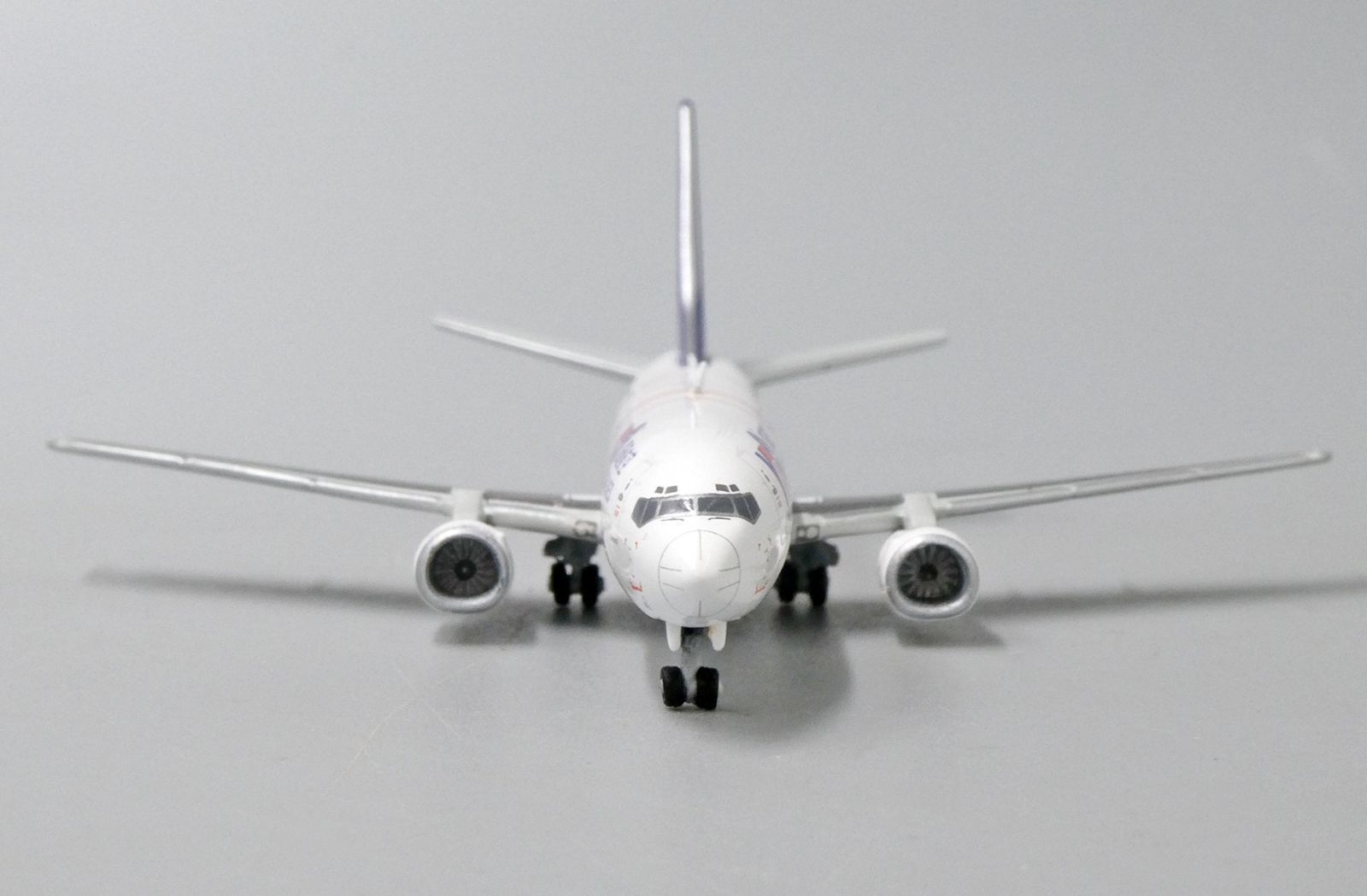 LH4104
