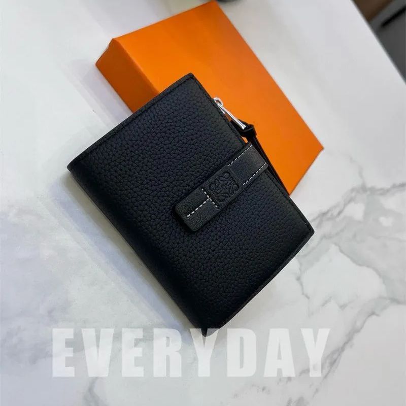 二つ折り財布 ブラック LOEWE ロエベ 並行輸入品 - メルカリ