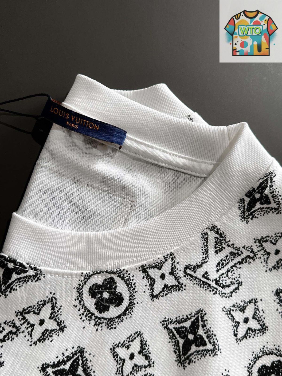 今日特価】Louis Vuitton 2025SS ホワイト T シャツ（ユニ