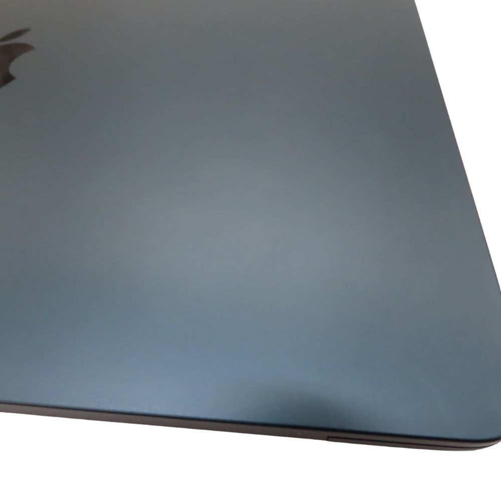 中古】MacBook Air M2 13.6